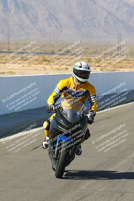 media/Apr-10-2022-SoCal Trackdays (Sun) [[f104b12566]]/Around the Pits/